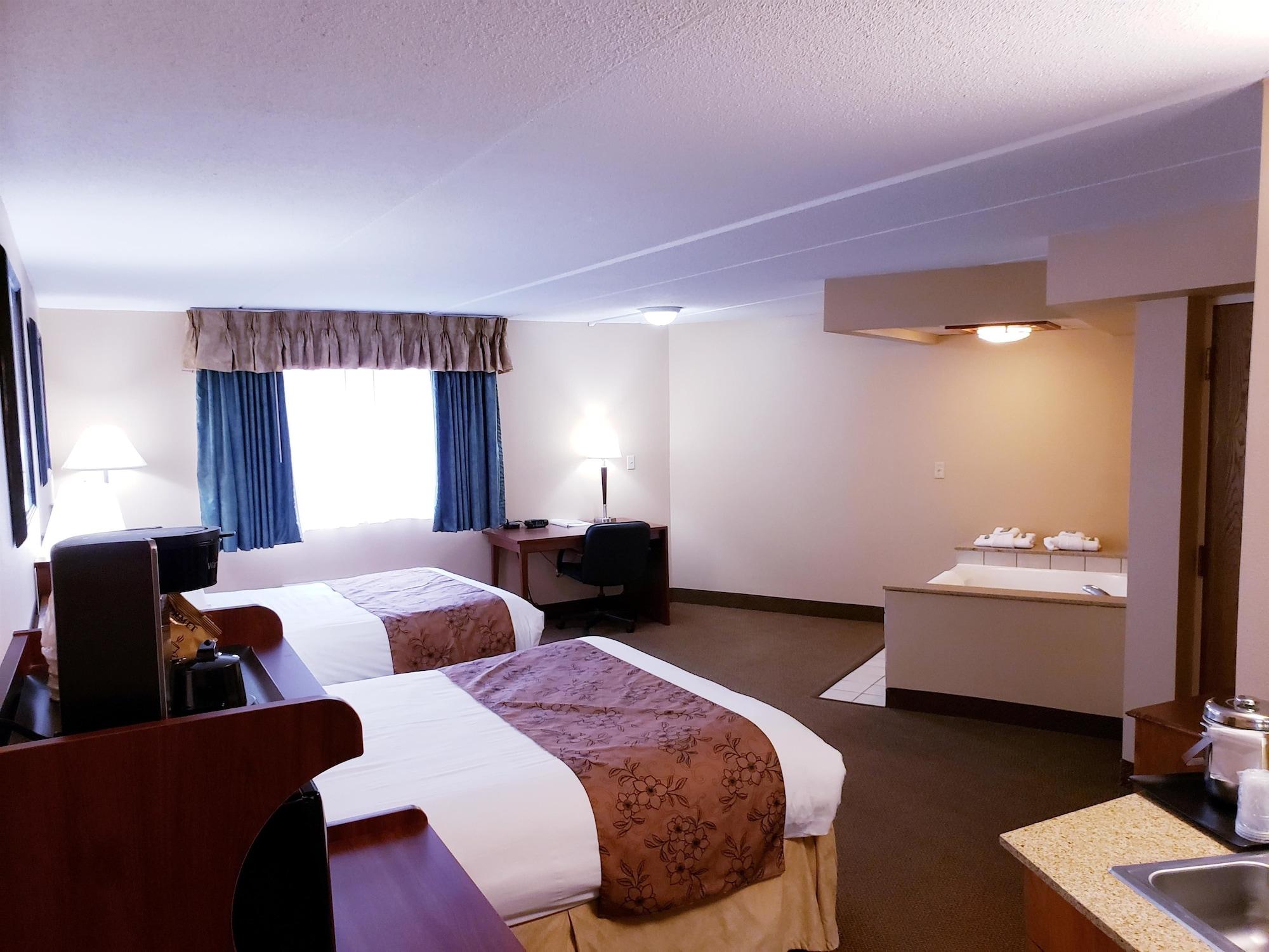 Surestay Plus Hotel By Best Western Блэк-Ривер-Фолс Экстерьер фото